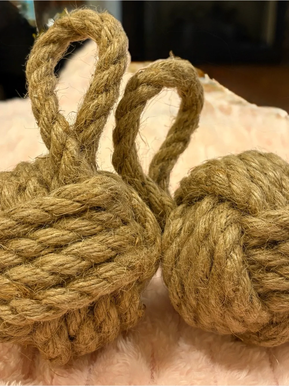 The Unbranded Brand natural jute